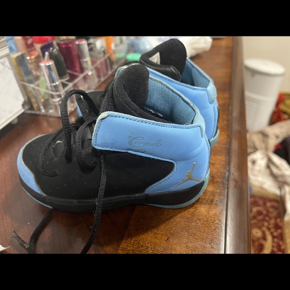 Jordan shies for little boys ,fit 3-5 years. - Picture 2 of 5